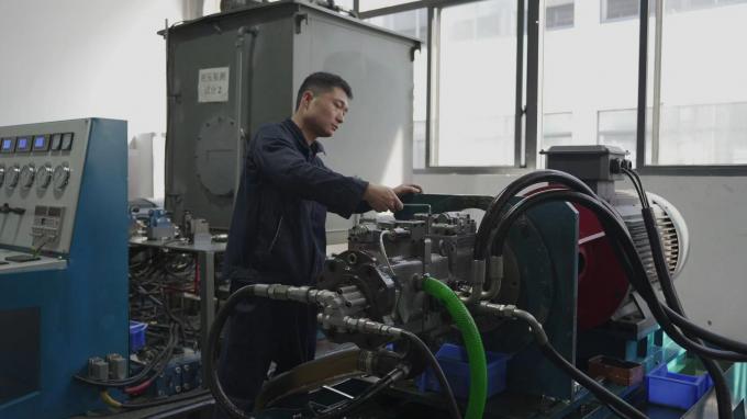 OEM Sauer Danfoss 90R ซีรีส์ 90R180 ปั๊มพิสตองไฮดรอลิก สําหรับการเปลี่ยนเดิม 8